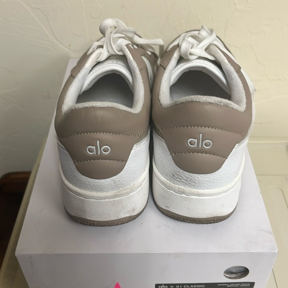 Alo sneakers